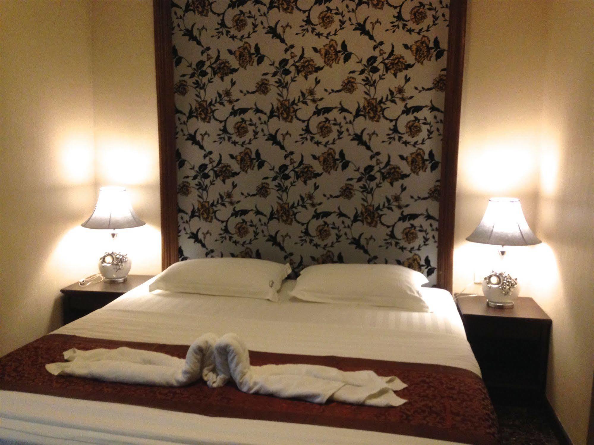 Hotel Katesiree House à Pattaya Extérieur photo