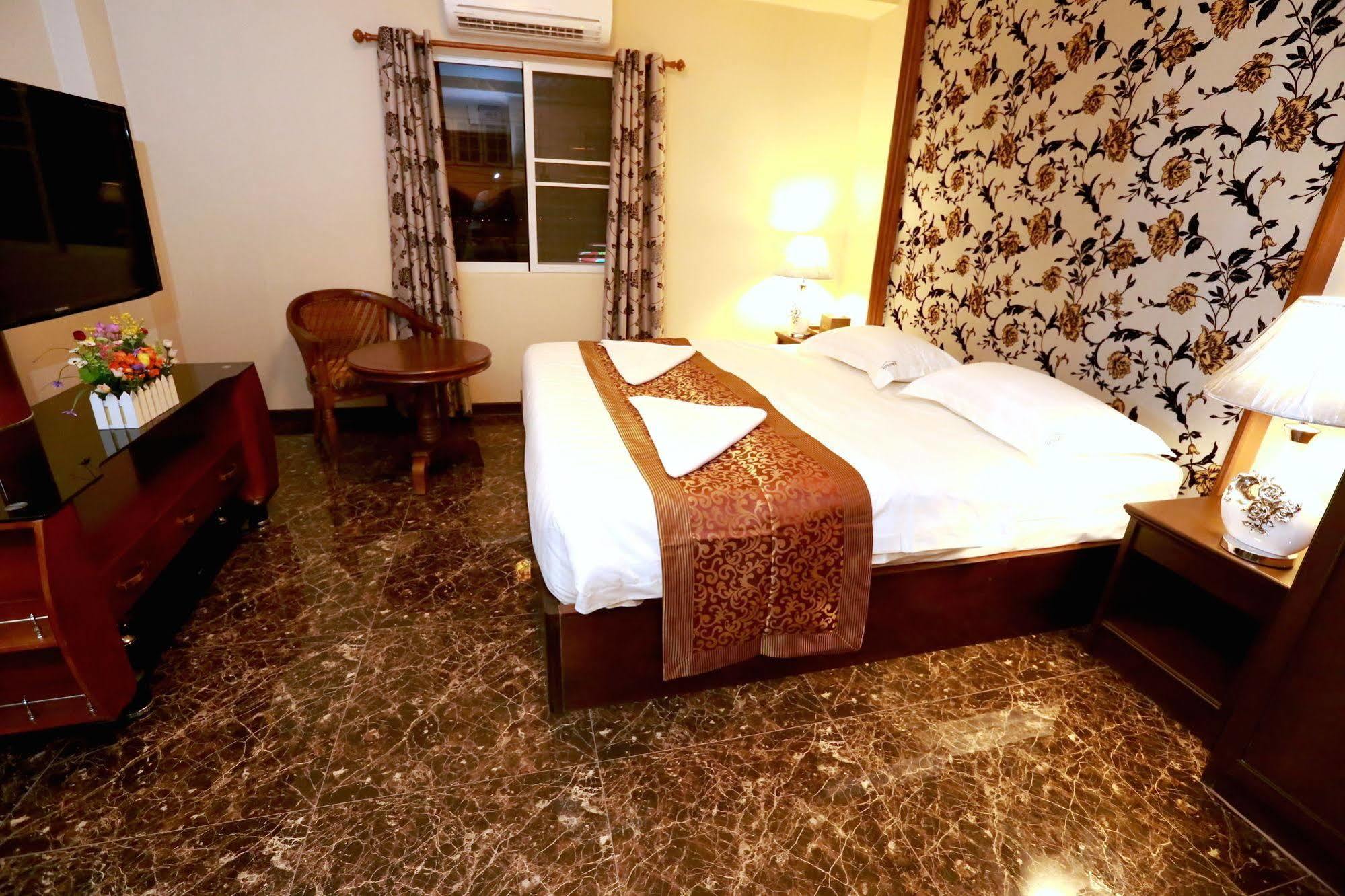Hotel Katesiree House à Pattaya Extérieur photo